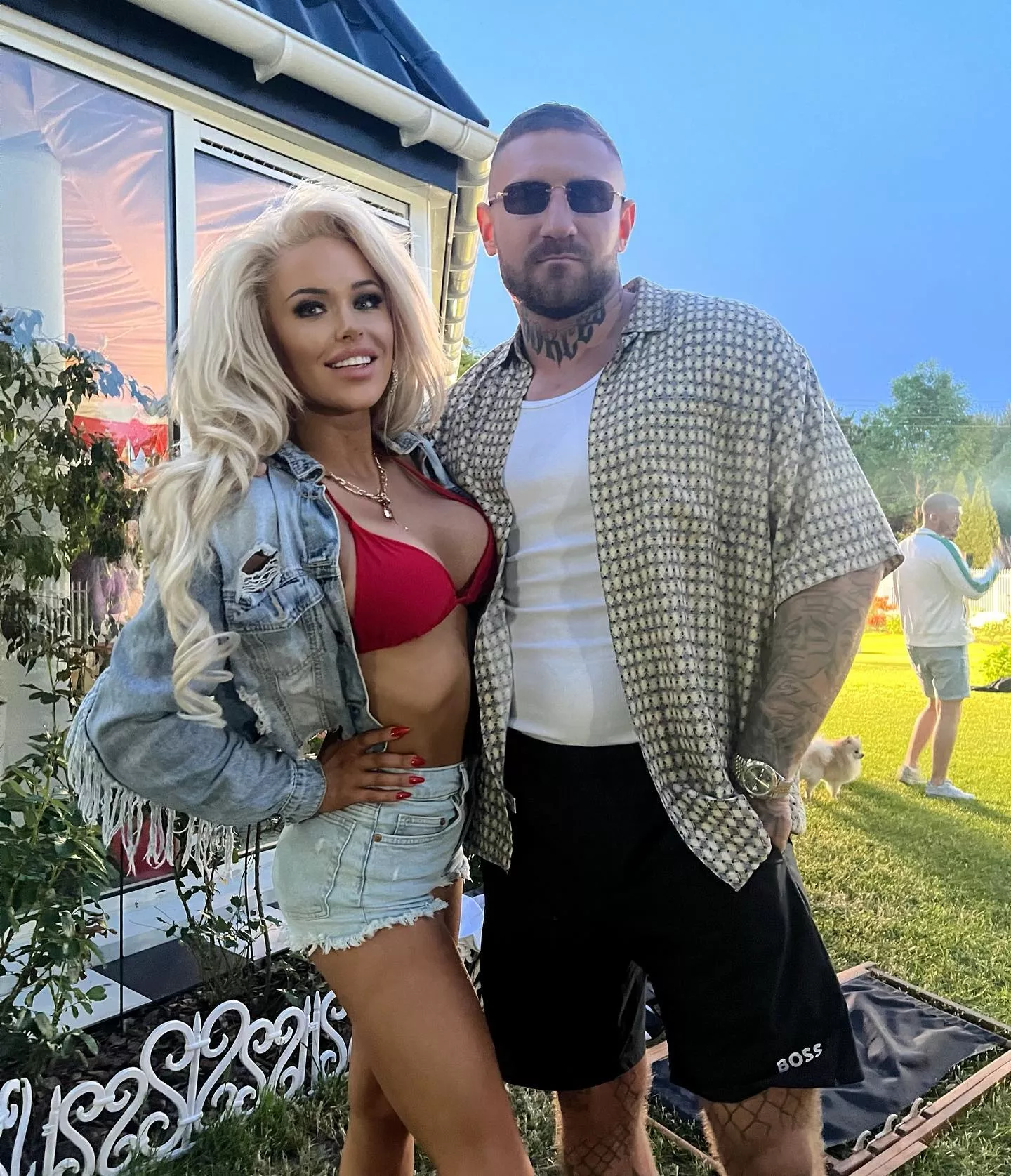 Szokujące zdjęcia Emilki Klickiej w świecie disco polo! Gwarantujemy, że oglądając te fotki będziesz oczarowany!